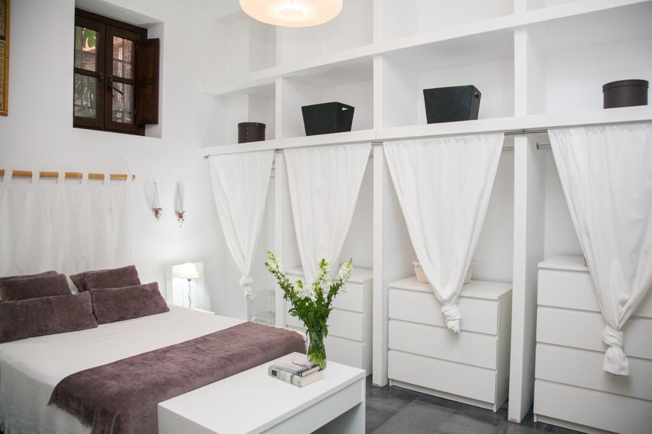 Beautiful Silent Apartment Private Parking Sevilha Exterior foto